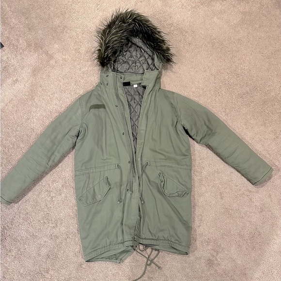 Urban Outfitters BDG Women’s Oversized Winter Jacket size S - Picture 4 of 15